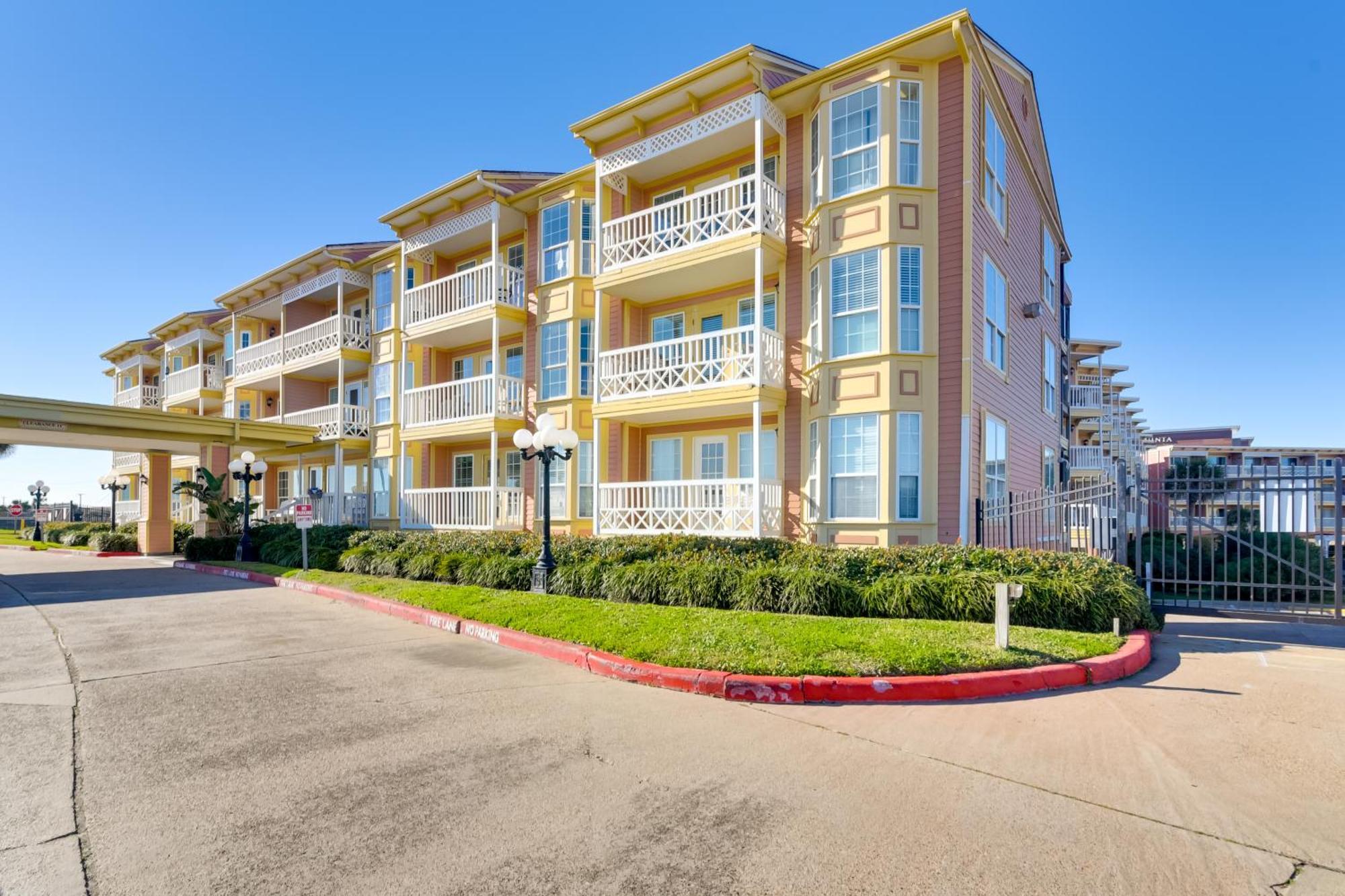 Coastal Galveston Condo Walk To Shoreline! Exteriér fotografie
